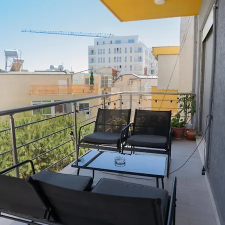 Ola Apartment
